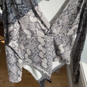 Bodysuit H&M like new